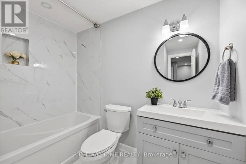 159 - 2050 Upper Middle Road — photo 19 of 26