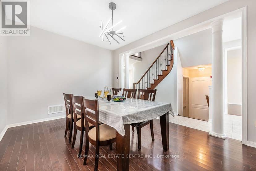 3696 Waterfall Crescent, Mississauga, photo 8