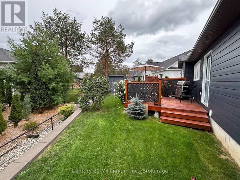 85 Gordon Crescent — photo 13 of 40
