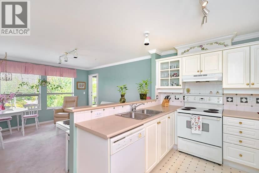 211 12911 RAILWAY AVENUE, Richmond, photo 6