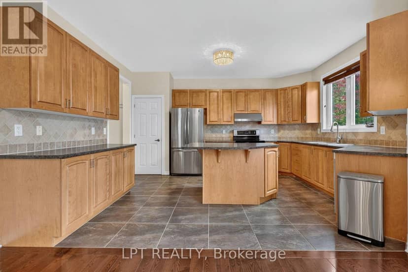 2632 Watermusic Bay Crescent — photo 9 of 40