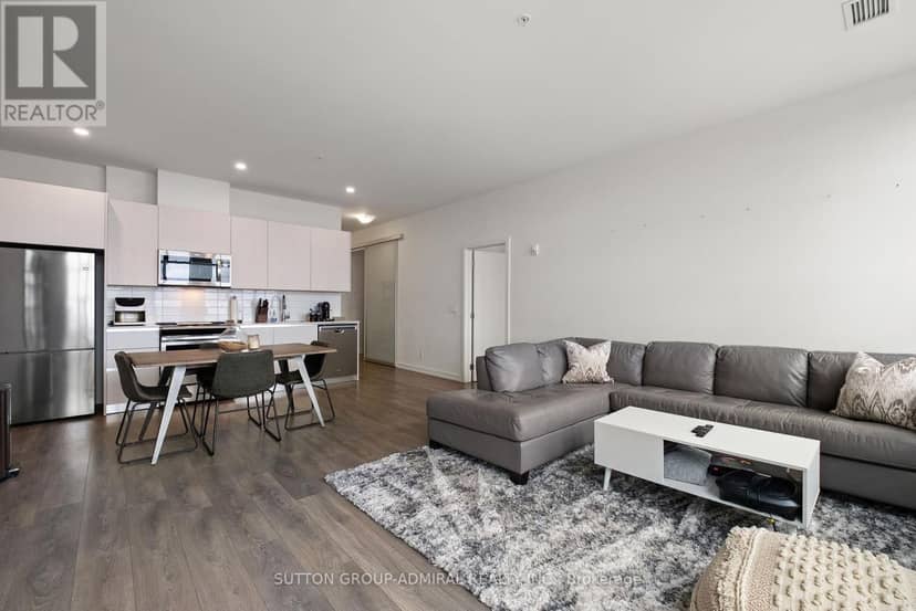 305 - 21 Matchedash Street, Orillia, photo 2