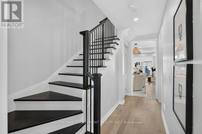 347 Raymond Road, Hamilton, photo 7