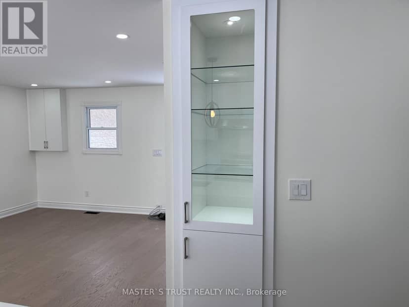 3965 Hilltop Road — photo 11 of 40