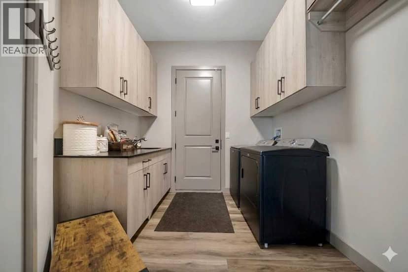 349 Limestone Bay — photo 19 of 40
