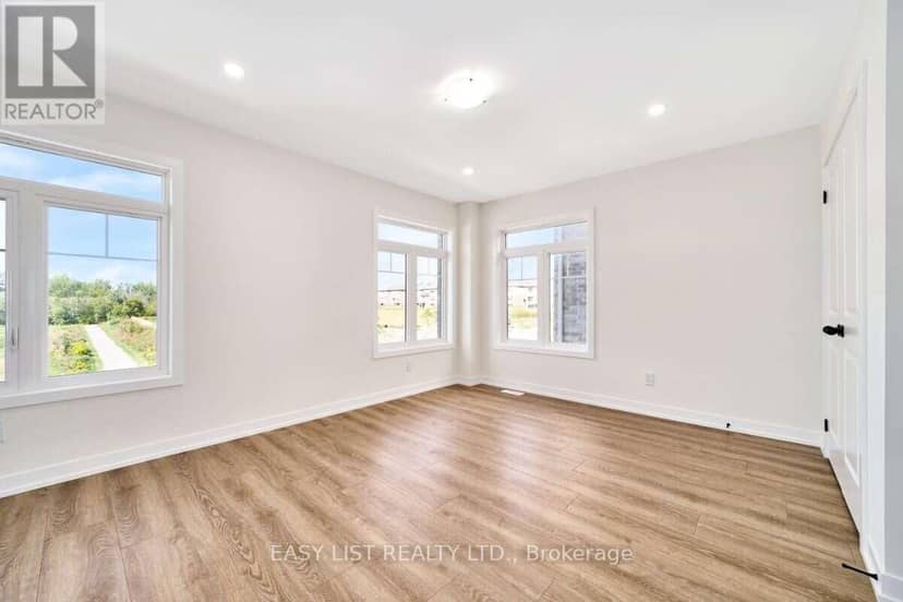 27 Addyman Crescent — photo 17 of 40