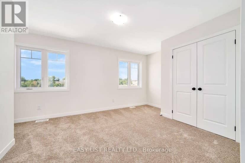 27 Addyman Crescent — photo 32 of 40