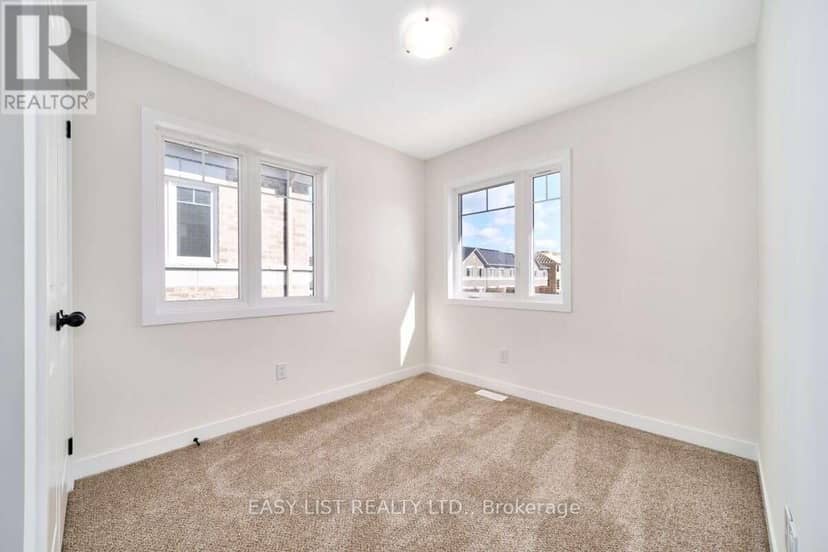 27 Addyman Crescent — photo 38 of 40