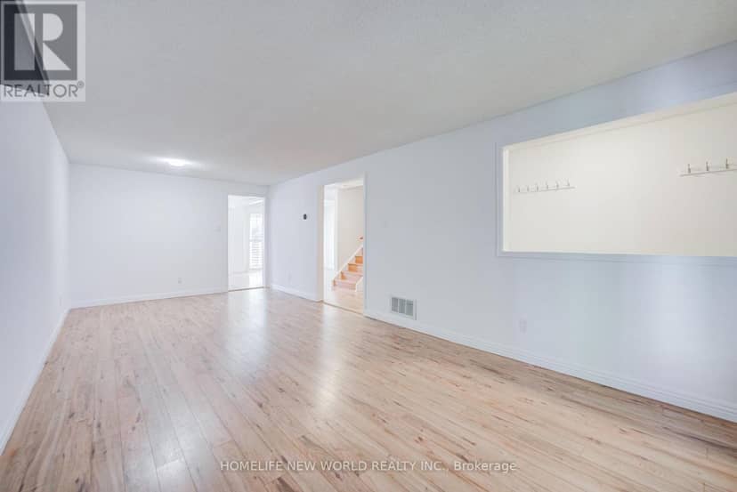 102 Madsen Crescent — photo 14 of 40