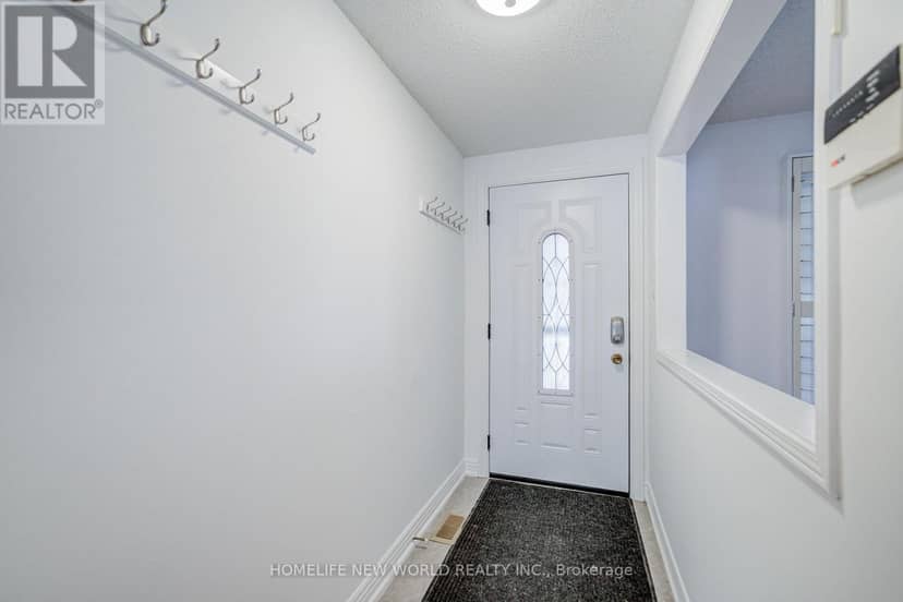 102 Madsen Crescent, Markham, photo 6