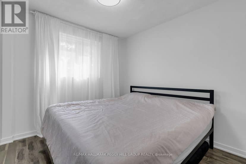 B1 - 63 Ferris Lane, Barrie, photo 5