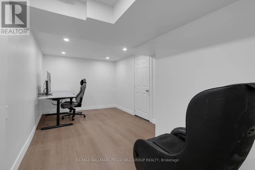 B1 - 63 Ferris Lane, Barrie, photo 8