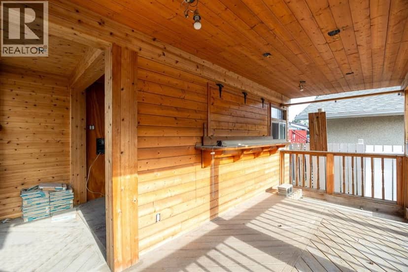 67 Alberta Drive — photo 28 of 38