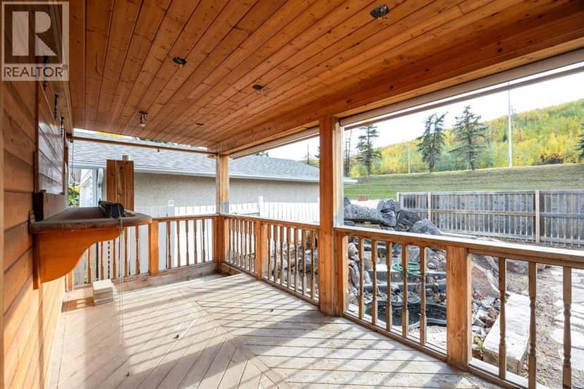 67 Alberta Drive — photo 29 of 38