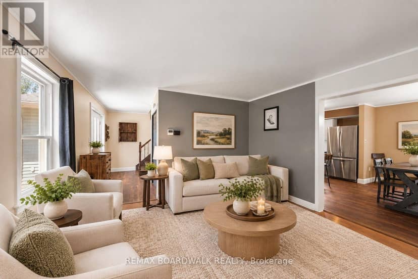 18 Berg Crescent — photo 6 of 40