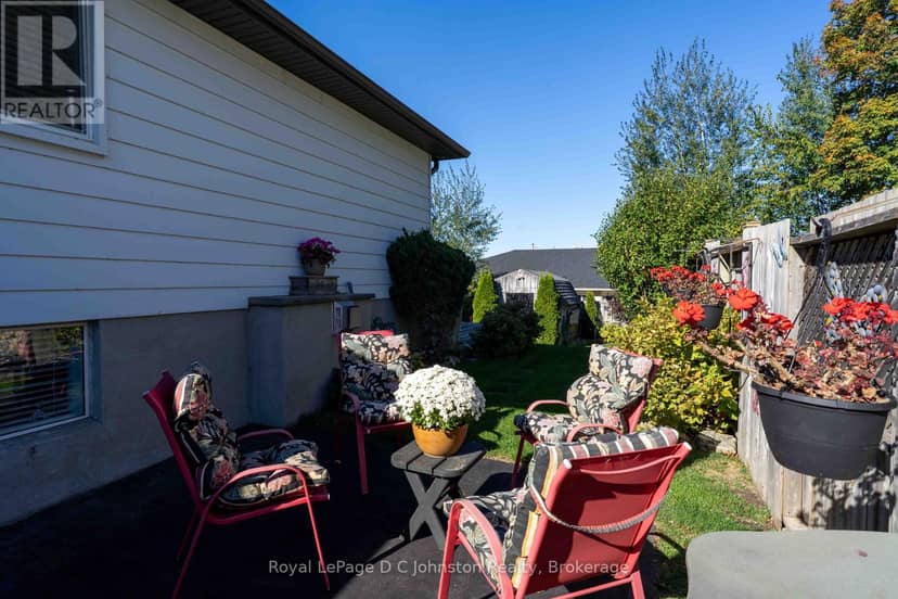 242 Bricker Street, Saugeen Shores, photo 8