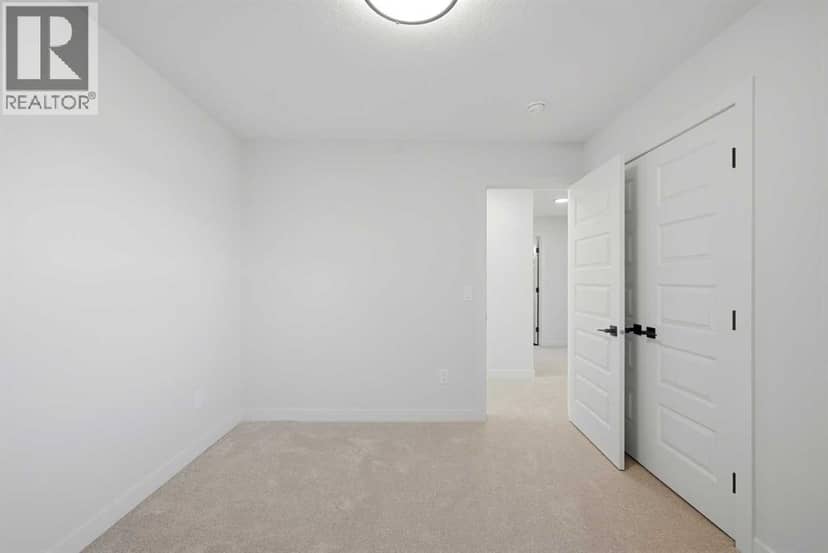 78 Waterford Mews — photo 33 of 40
