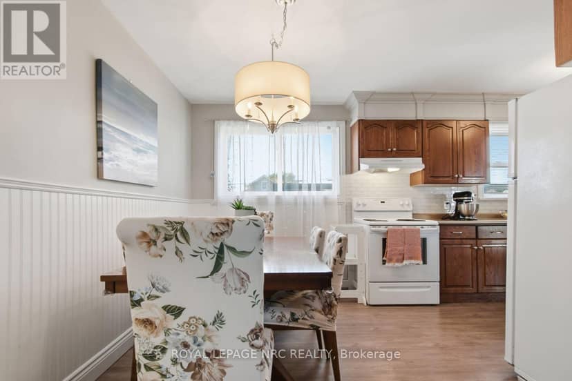 113 Lyons Avenue — photo 11 of 40