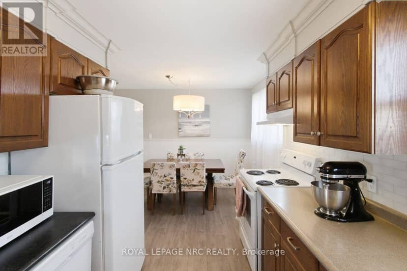 113 Lyons Avenue — photo 14 of 40