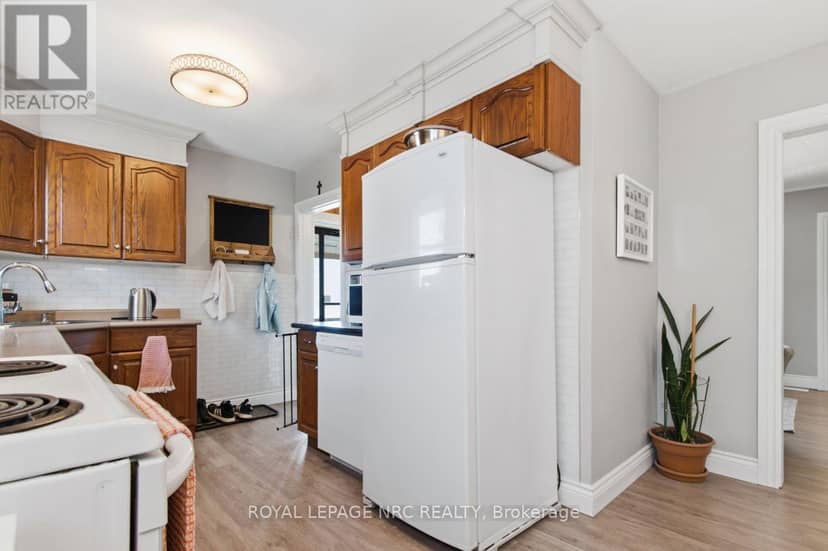 113 Lyons Avenue — photo 19 of 40