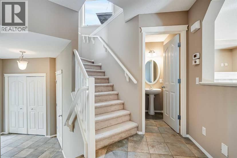 34 Kincora Drive NW, Calgary, photo 4