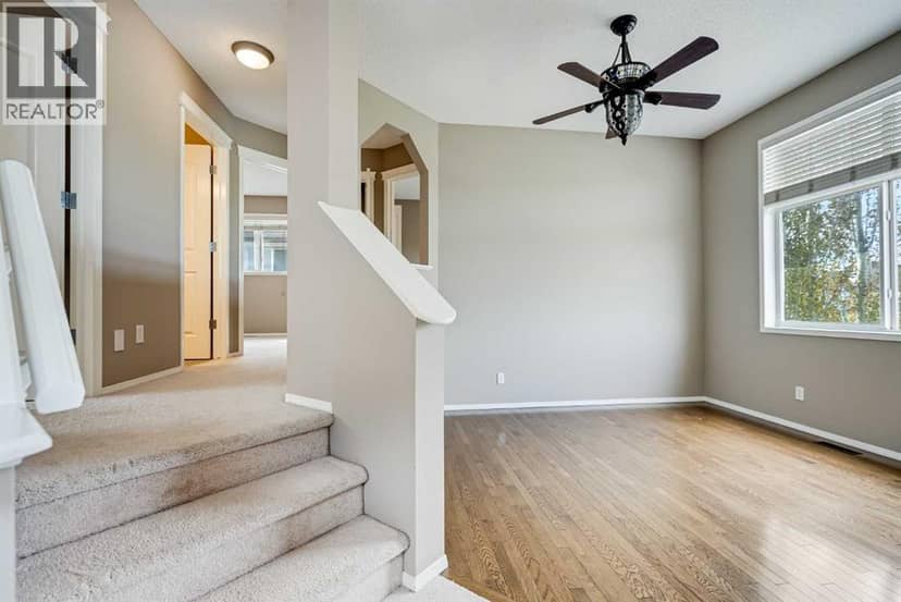 34 Kincora Drive NW — photo 16 of 40