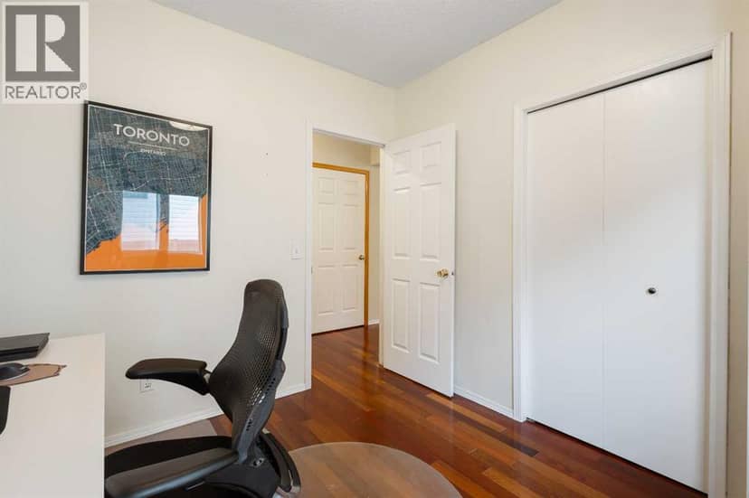 136 Harvest Hills Drive NE — photo 14 of 31