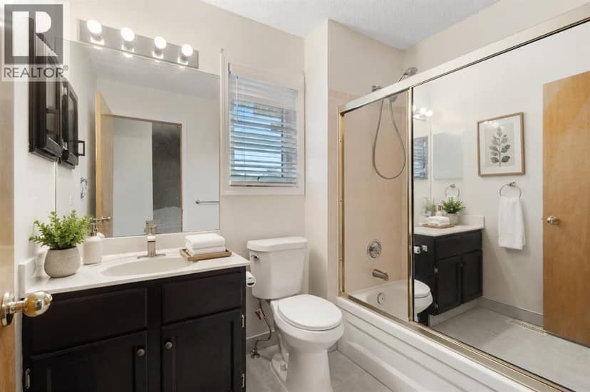 136 Harvest Hills Drive NE — photo 21 of 31