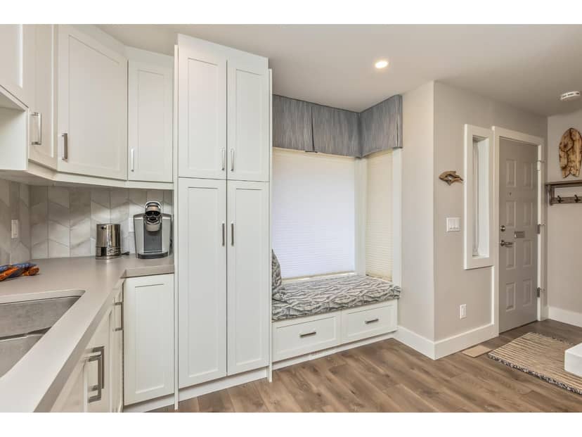 15804 MCBETH ROAD, Surrey, photo 4