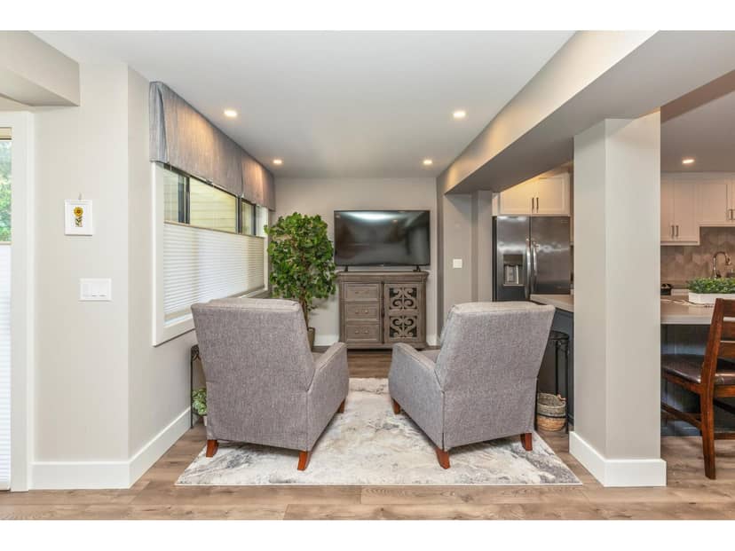 15804 MCBETH ROAD, Surrey, photo 8