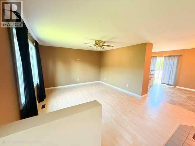 11137 92 Street — photo 17 of 37