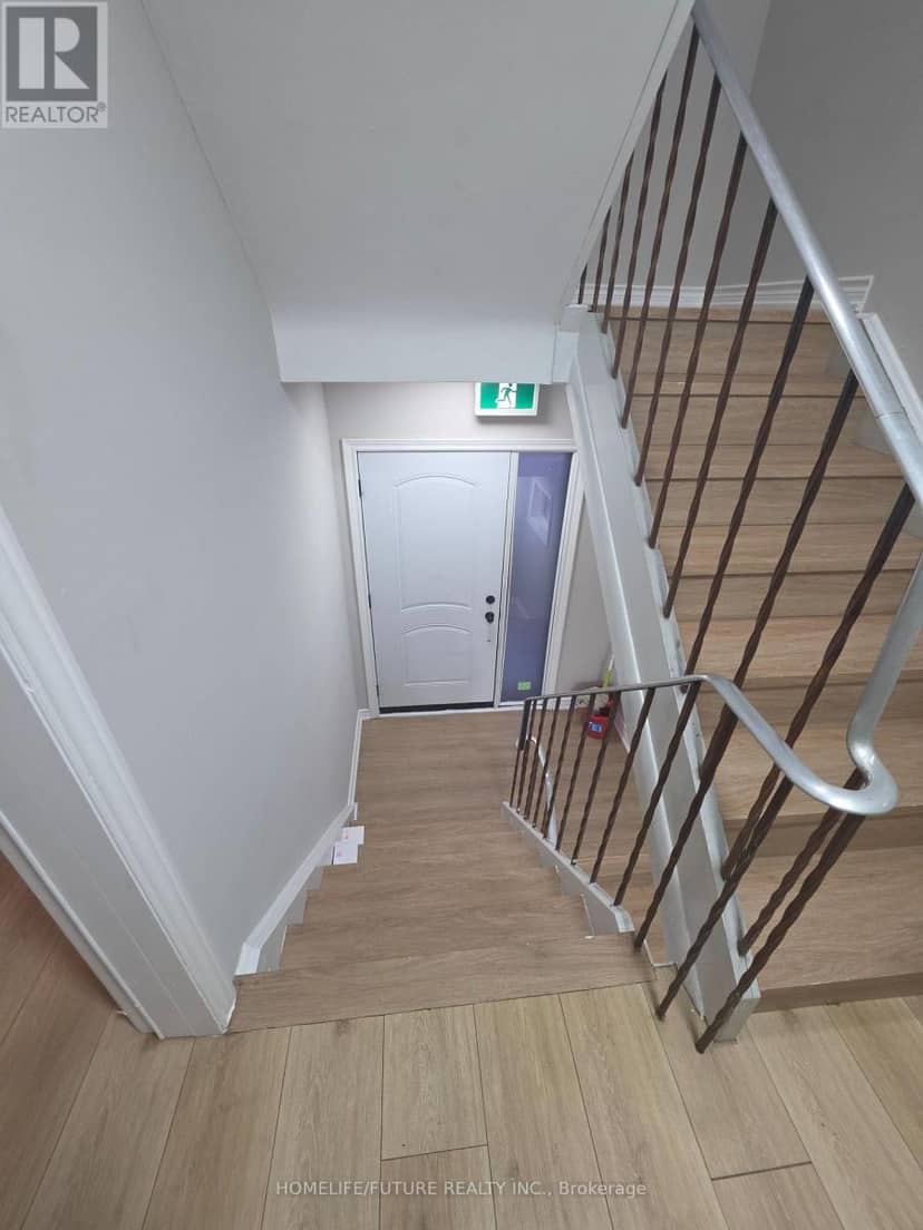 2983 Lawrence Avenue E, Toronto, photo 5