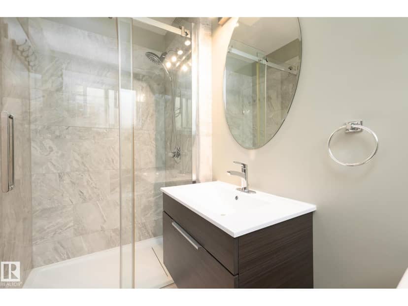 4020 Galloway Ba — photo 10 of 32