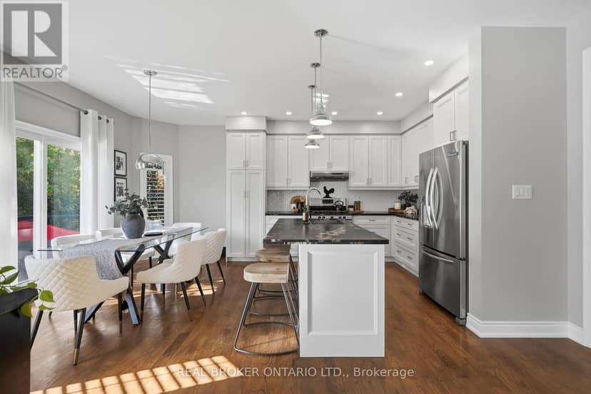 5230 Rome Crescent — photo 11 of 40