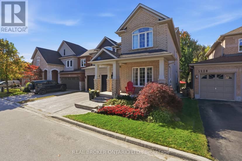 5230 Rome Crescent, Burlington, photo 3
