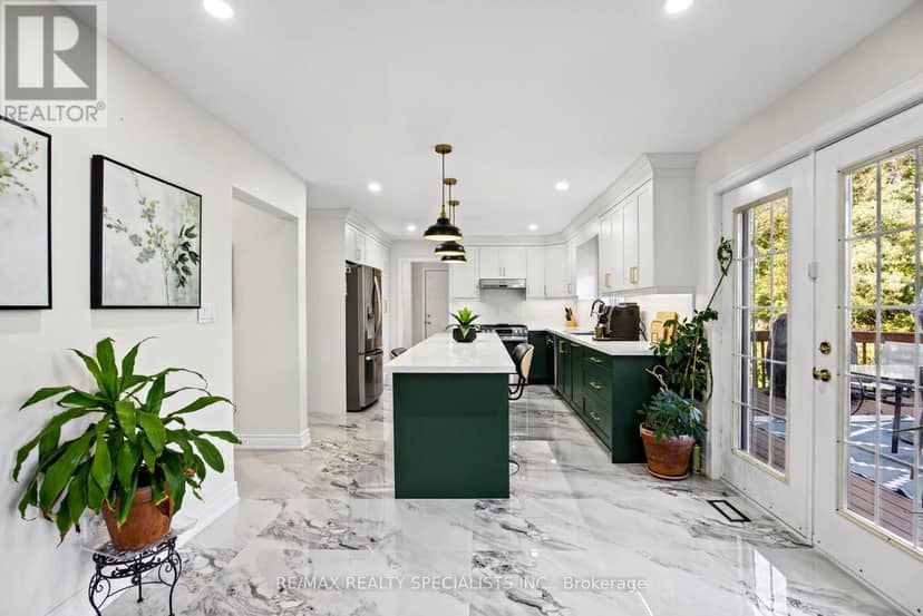 15 Patrick Drive — photo 19 of 40