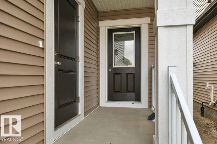 690 Bank DR, Leduc, photo 4