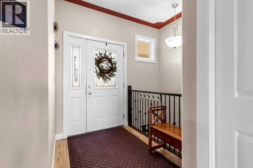 31 Fawn Meadows Crescent — photo 20 of 40