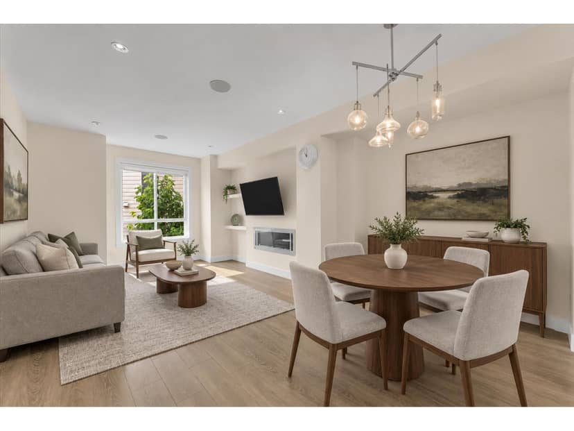 44 1670 160 STREET, Surrey