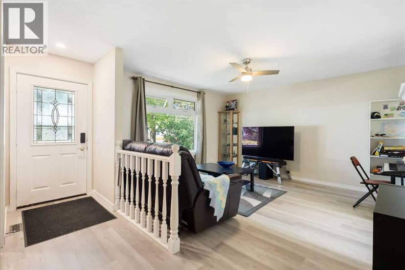 14904 1 Street SE, Calgary, photo 6