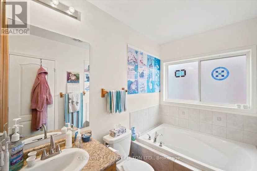 111 White Drive — photo 36 of 40