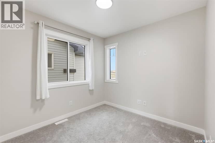 713 Brighton BOULEVARD — photo 16 of 40