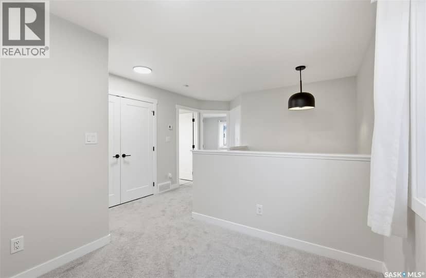 713 Brighton BOULEVARD — photo 17 of 40