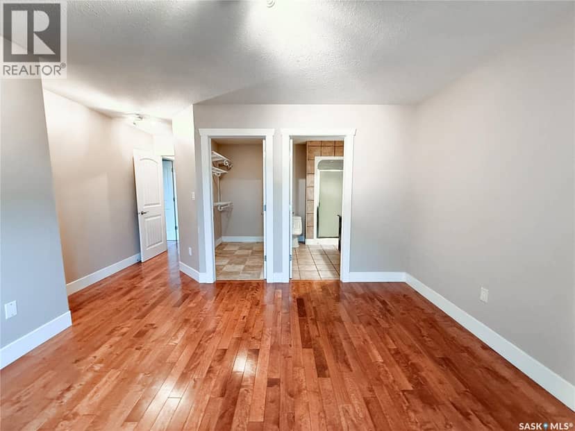 725 Centre STREET — photo 28 of 40