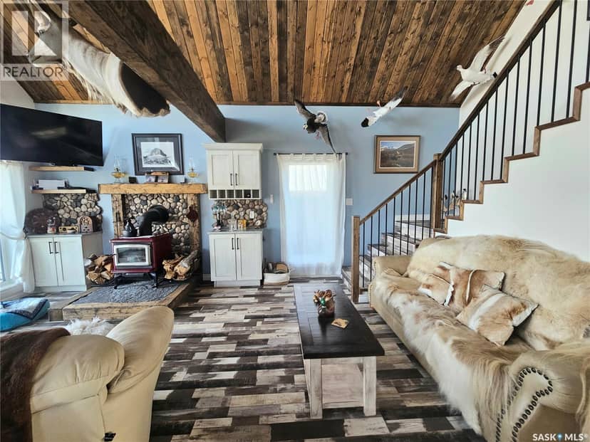 203 Hillcrest PLACE — photo 13 of 40
