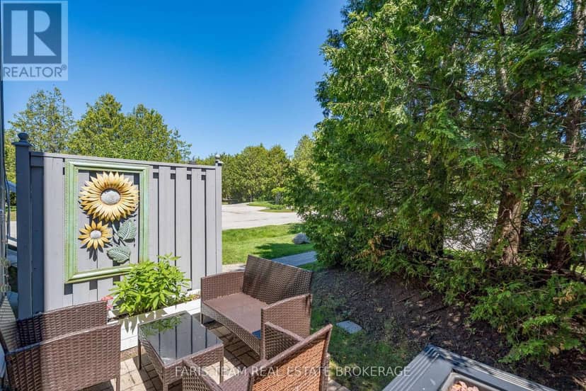 84 - 23 Dawson Drive — photo 19 of 24