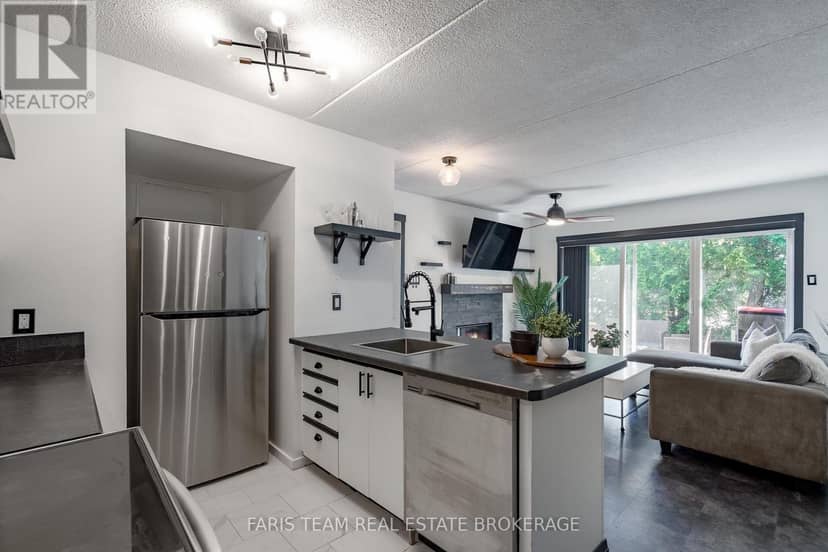 84 - 23 Dawson Drive — photo 6 of 24