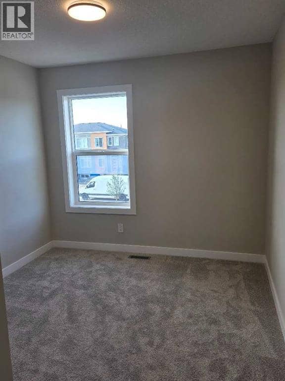 195 Lanark Gate SE — photo 19 of 20