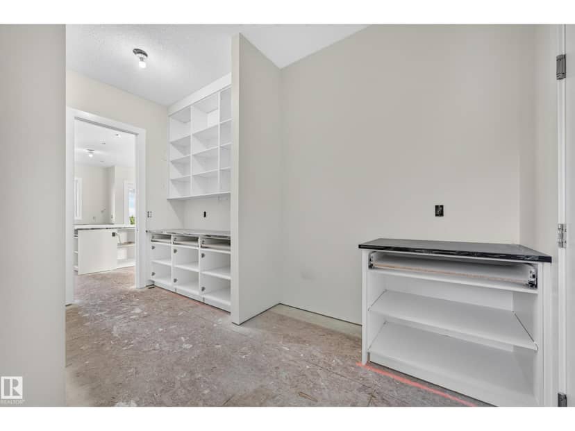 1050 Genesis Lake Bv — photo 23 of 40