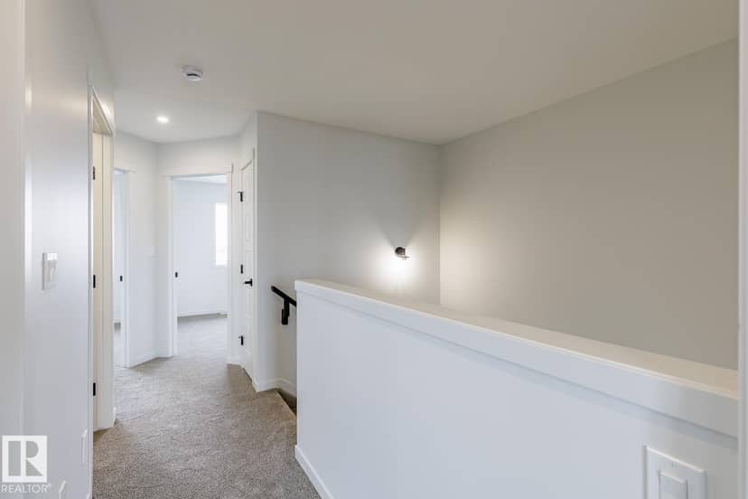 3601 40 AV — photo 12 of 29